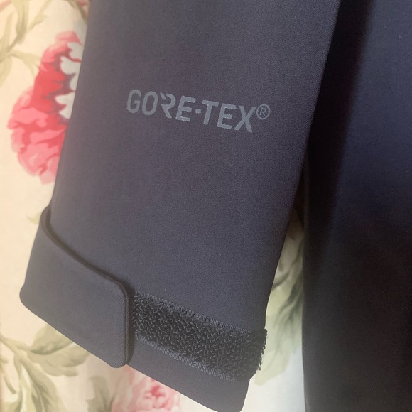 The North Face Apex Flex Wind/Waterproof Parka - Picture 4 of 12